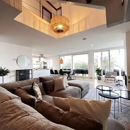 Myflats Sea Cove *