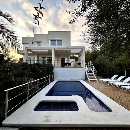 Myflats Sea Cove Villa